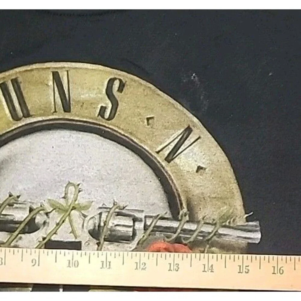 Guns N’ Roses 2021 Tour T-Shirt Men’s L Black Short Sleeve Rock Band Tee - Picture 5 of 5